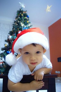 little-boy-christmas-tree-by-picsbyclive.jpg