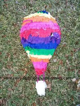 make-a-hot-air-balloon-pinata