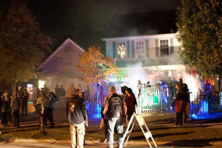 halloween house party